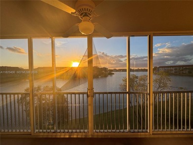 A NICELY maintained 2 bed/2 bath WATER FRONT HOME, Featuring on Flamingo Lakes Country Club in Florida - for sale on GolfHomes.com, golf home, golf lot