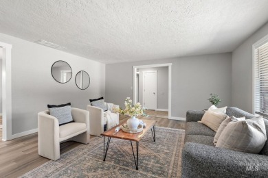 Exciting opportunity to own this refreshed 3 bedroom, 2 bath on Indian Lakes Golf Course in Idaho - for sale on GolfHomes.com, golf home, golf lot