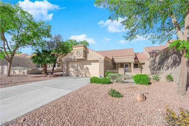 This beautiful Sun City Summerlin townhouse offers an elevated on Highland Falls Golf Club in Nevada - for sale on GolfHomes.com, golf home, golf lot