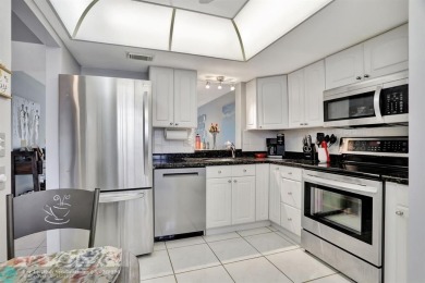 BEAUTIFUL VIEW BEAUTIFUL KITCHEN WASHER DRYER IN UNIT. STAINLESS on Oriole Golf and Tennis Club in Florida - for sale on GolfHomes.com, golf home, golf lot