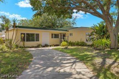 Welcome to your dream home! Located in a quiet Fort Myers on Fort Myers Country Club in Florida - for sale on GolfHomes.com, golf home, golf lot