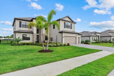 Under contract-accepting backup offers. PRIME LOCATION, HIGHLY on Lakewood National Golf Club in Florida - for sale on GolfHomes.com, golf home, golf lot