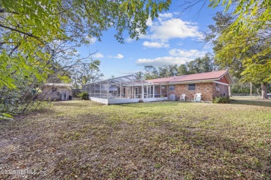 Welcome to this charming 1,523 sqft single-family home nestled on Palatka Golf Club in Florida - for sale on GolfHomes.com, golf home, golf lot