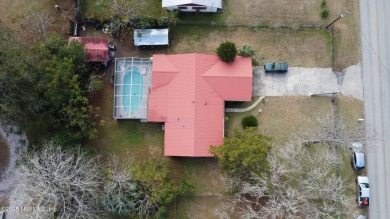 Welcome to this charming 1,523 sqft single-family home nestled on Palatka Golf Club in Florida - for sale on GolfHomes.com, golf home, golf lot