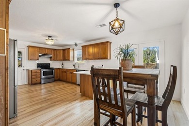 Freshly Updated Lake Retreat in Simmons Shores - STR-Approved & on Tanglewood Resort in Texas - for sale on GolfHomes.com, golf home, golf lot