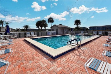 Welcome to this newly renovated and fully furnished 3 bed / 2 on Golfview Golf and Racquet Club in Florida - for sale on GolfHomes.com, golf home, golf lot