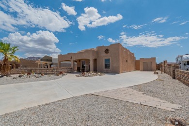Santa Fe home in Yuma's South Foothills! Indoor Outdoor Living! on Foothills Executive Golf Course in Arizona - for sale on GolfHomes.com, golf home, golf lot
