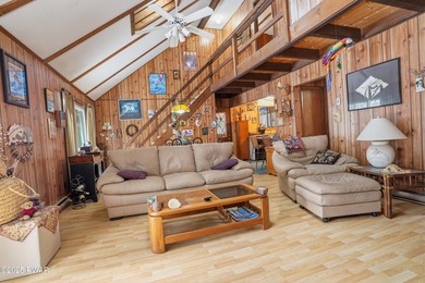 Welcome to an exceptional Pocono escape. This spacious on The Hideout Golf in Pennsylvania - for sale on GolfHomes.com, golf home, golf lot