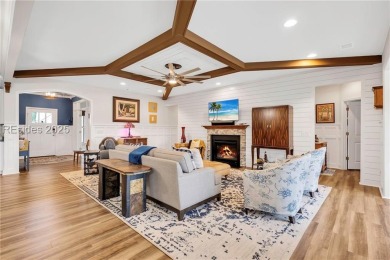 Exquisitely updated, spacious, 3 Bed 3 Bath approx. 3,286 sq ft on Argent Lakes Golf Course in South Carolina - for sale on GolfHomes.com, golf home, golf lot