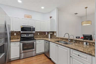 SELLER OFFERING $5,000 TOWARD BUYER'S CLOSING COSTS OR RATE on The Carolina Club in Florida - for sale on GolfHomes.com, golf home, golf lot