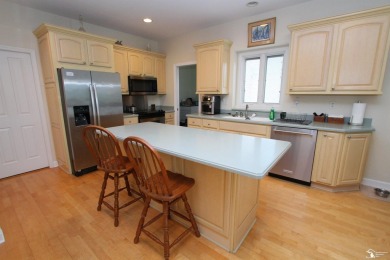 This is a rare find.  2102 square foot one story villa over on Carrington Golf Club in Michigan - for sale on GolfHomes.com, golf home, golf lot