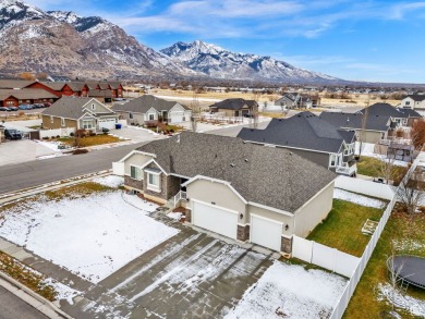 Beautiful home with gorgeous mountain views! Move in ready with on Ben Lomond Golf Course in Utah - for sale on GolfHomes.com, golf home, golf lot