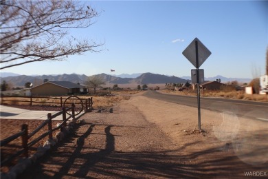 ATTENTION GOLF ENTHUSIASTS!! Located just one street over from on Valle Vista Golf Course in Arizona - for sale on GolfHomes.com, golf home, golf lot