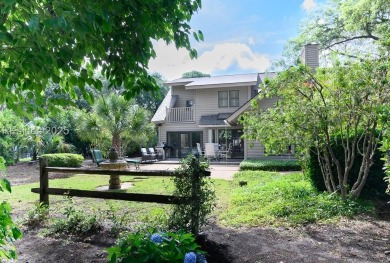 Pride of ownership is clear (a rear deck replaced 2025 on Port Royal Golf and Racquet Club in South Carolina - for sale on GolfHomes.com, golf home, golf lot
