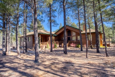 Stunning Custom Home in Torreon - Show Low, AZ Nestled in the on Torreon Golf Club in Arizona - for sale on GolfHomes.com, golf home, golf lot