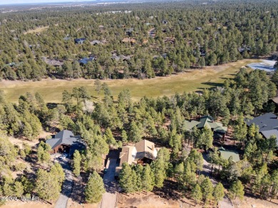 Stunning Custom Home in Torreon - Show Low, AZ Nestled in the on Torreon Golf Club in Arizona - for sale on GolfHomes.com, golf home, golf lot