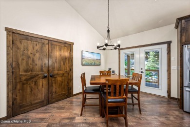 First time on the market! Welcome to The Tree House at Avondale on Avondale Golf and Tennis Club in Idaho - for sale on GolfHomes.com, golf home, golf lot