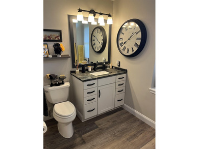 Unique contemporary home for sale, Galena, IL 61036e check out on Eagle Ridge Inn and Resort in Illinois - for sale on GolfHomes.com, golf home, golf lot