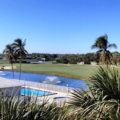 PENTHOUSE CONDO 2BR/2BTH W/DEN, WITH AMAIZING VIEW OF SUNSET on Bear Lakes Country Club in Florida - for sale on GolfHomes.com, golf home, golf lot