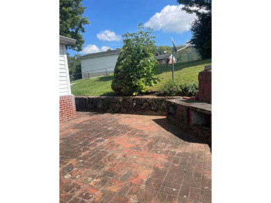 NEWLY UPDATED WITH LOADS OF CHARM AND CLOSE TO ALL AMENITIES on Bluefield Elks Club in West Virginia - for sale on GolfHomes.com, golf home, golf lot