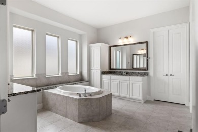 Welcome to Lakeside Living in Heath Golf  Yacht Club!

This on Heath Golf and Yacht Club in Texas - for sale on GolfHomes.com, golf home, golf lot