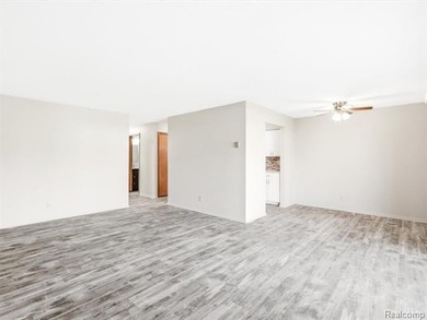 MOVE-IN READY 2 BED, 1.1 BATH FIRST-FLOOR CONDO IN BEAUTIFUL on Marysville Golf Course in Michigan - for sale on GolfHomes.com, golf home, golf lot