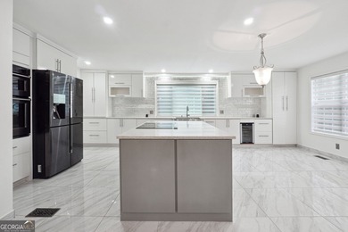 LOCATION! LOCATION! LOCATION! This beautiful home is located in on Fairfield Plantation Golf and Country Club in Georgia - for sale on GolfHomes.com, golf home, golf lot