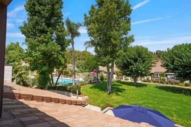 Welcome to this beautifully maintained townhome located in the on Vista Valencia Golf Course in California - for sale on GolfHomes.com, golf home, golf lot