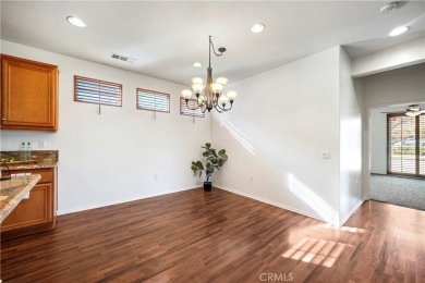 This cozy move-in ready home is just across the away from the on Hemet Golf Club in California - for sale on GolfHomes.com, golf home, golf lot