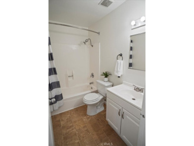Welcome to this beautifully maintained townhome located in the on Vista Valencia Golf Course in California - for sale on GolfHomes.com, golf home, golf lot