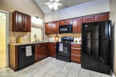 Southside Move In Ready!! 3BR/2Bath split plan with almost 1,500 on Cleveland Heights Golf Course in Florida - for sale on GolfHomes.com, golf home, golf lot