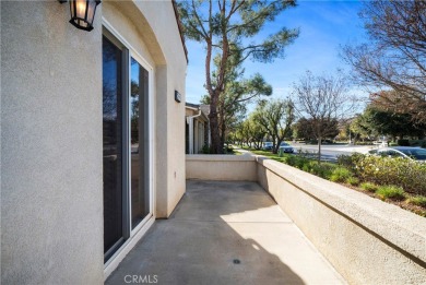 This cozy move-in ready home is just across the away from the on Hemet Golf Club in California - for sale on GolfHomes.com, golf home, golf lot