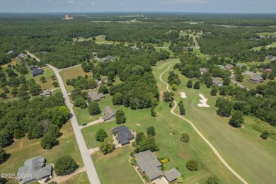 Immaculate Home with Golf Course Views in Loma Linda! This on The Bald Eagle Course At Eagle Creek Golf Club in Missouri - for sale on GolfHomes.com, golf home, golf lot