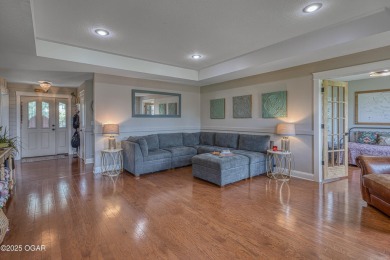 Immaculate Home with Golf Course Views in Loma Linda! This on The Bald Eagle Course At Eagle Creek Golf Club in Missouri - for sale on GolfHomes.com, golf home, golf lot
