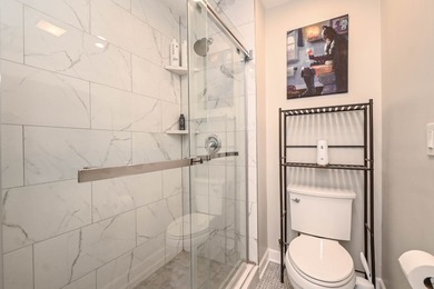 FULLY UPDATED!! 2-bedroom + loft, 2-bath home in the highly on Heather Ridge Golf Club in Illinois - for sale on GolfHomes.com, golf home, golf lot