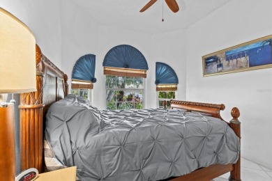 Welcome to your private oasis in the heart of Tarpon Springs! on Tarpon Springs Golf Course in Florida - for sale on GolfHomes.com, golf home, golf lot