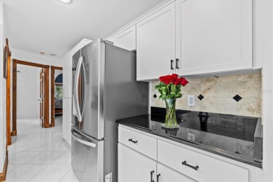 Welcome to your private oasis in the heart of Tarpon Springs! on Tarpon Springs Golf Course in Florida - for sale on GolfHomes.com, golf home, golf lot