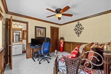 Welcome to your private oasis in the heart of Tarpon Springs! on Tarpon Springs Golf Course in Florida - for sale on GolfHomes.com, golf home, golf lot