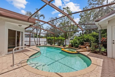 Welcome to your private oasis in the heart of Tarpon Springs! on Tarpon Springs Golf Course in Florida - for sale on GolfHomes.com, golf home, golf lot