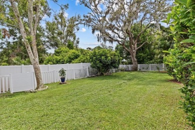Welcome to your private oasis in the heart of Tarpon Springs! on Tarpon Springs Golf Course in Florida - for sale on GolfHomes.com, golf home, golf lot