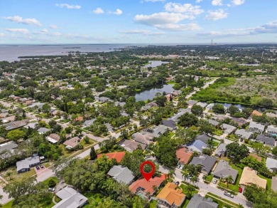 Welcome to your private oasis in the heart of Tarpon Springs! on Tarpon Springs Golf Course in Florida - for sale on GolfHomes.com, golf home, golf lot
