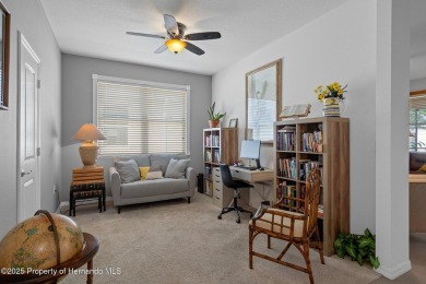 Beautiful Hernando Oaks Golf and Country Club. 2 bedroom plus a on Hernando Oaks Golf and Country Club in Florida - for sale on GolfHomes.com, golf home, golf lot