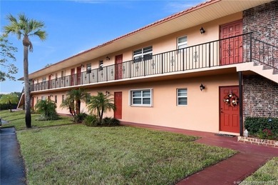 This cozy condo offers everything you need for Florida living on Monterey Yacht and Country Club in Florida - for sale on GolfHomes.com, golf home, golf lot