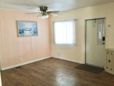 Nicely maintained home in the much sought after Spanish Lakes on Spanish Lakes I in Florida - for sale on GolfHomes.com, golf home, golf lot