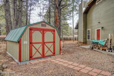 Pinetop Lakes Country club cabin.  Sits on a large cul de sac on Pinetop Lakes Golf and Country Club in Arizona - for sale on GolfHomes.com, golf home, golf lot