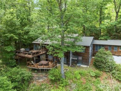 Welcome to a beautiful mountain sanctuary! Sitting on a on Mt. Mitchell Golf Course in North Carolina - for sale on GolfHomes.com, golf home, golf lot