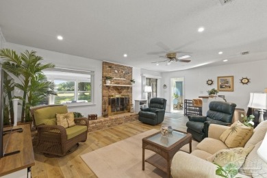 *Golfer's Dream Home*.  4 Bedroom, 2 & 1/2 Bath Home w Circular on Scenic Hills Country Club in Florida - for sale on GolfHomes.com, golf home, golf lot