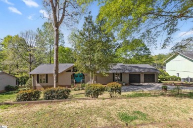 Stunning Fully Renovated Home in Pebble Creek Golf Community on Pebble Creek Golf Club in South Carolina - for sale on GolfHomes.com, golf home, golf lot