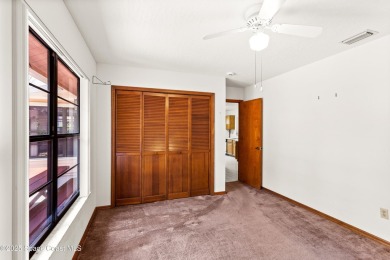 Townhome in Prime Suntree location, Priced to sell!
Welcome on Suntree Country Club in Florida - for sale on GolfHomes.com, golf home, golf lot