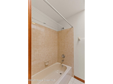 Townhome in Prime Suntree location, Priced to sell!
Welcome on Suntree Country Club in Florida - for sale on GolfHomes.com, golf home, golf lot